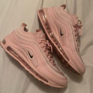 2 years old. Rarely worn.